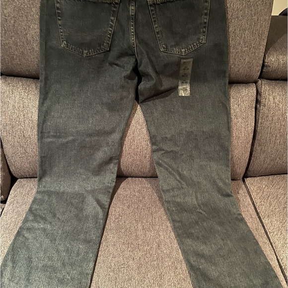 Hugo Boss Jeans - new with tags - 36W - 34L  texas blue denim - Picture 3 of 6